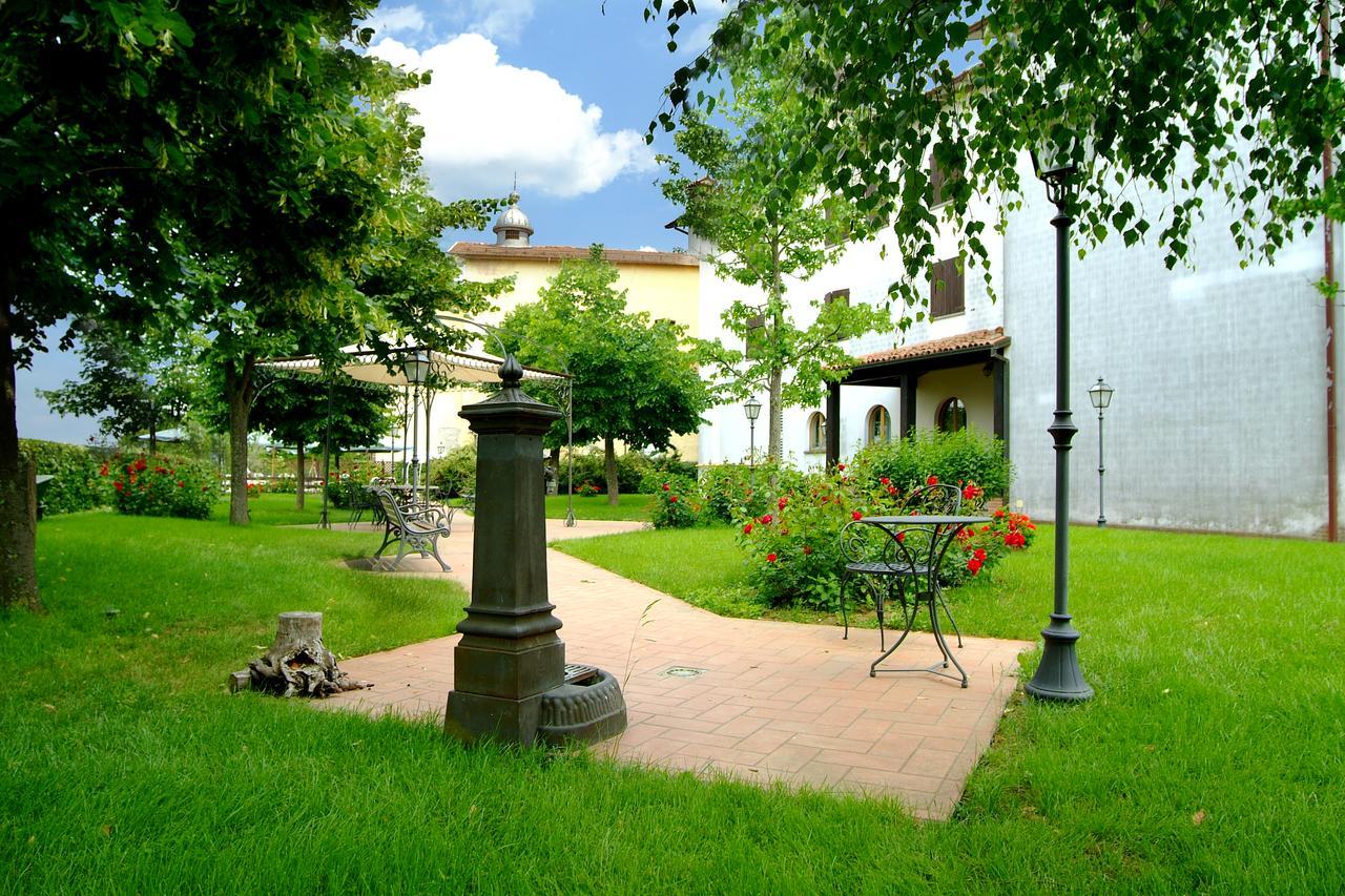 Albergo Sapori Tole ภายนอก รูปภาพ