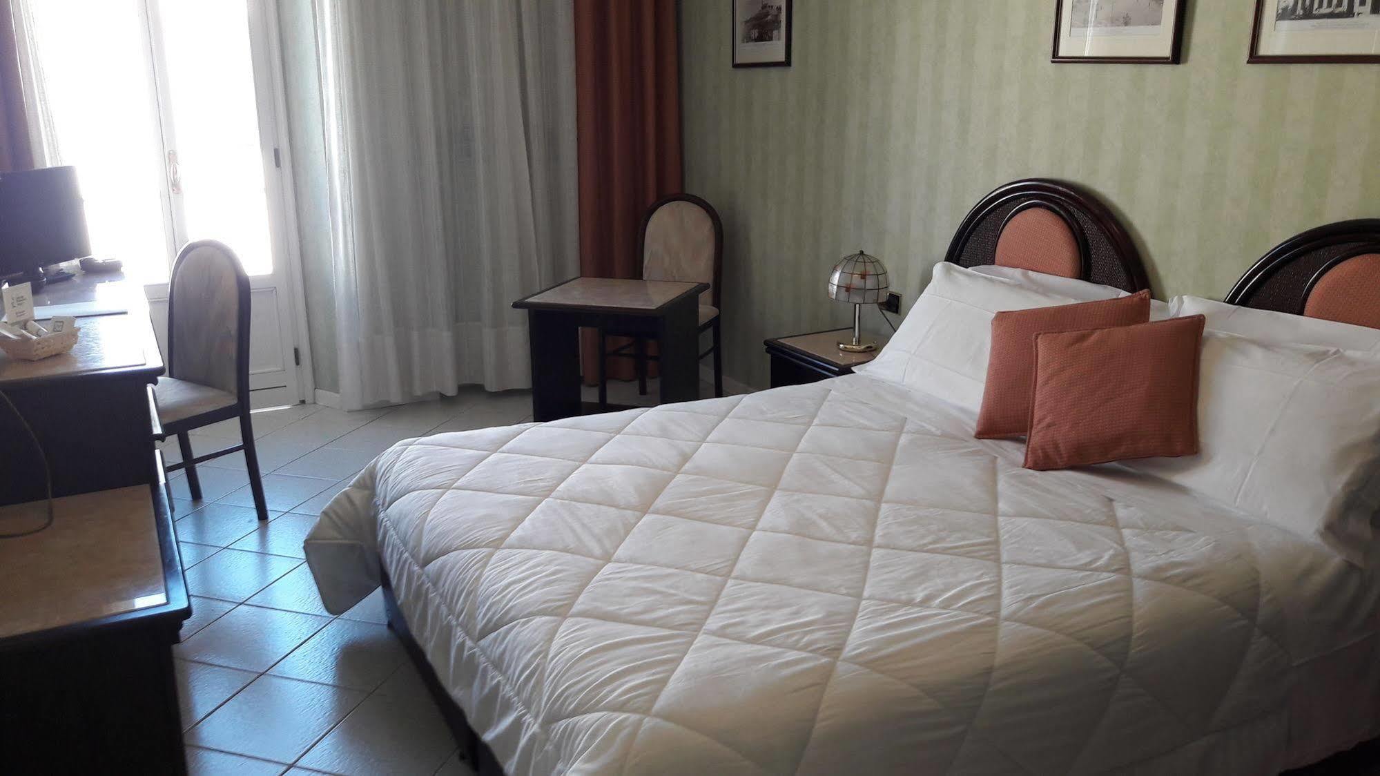 Albergo Sapori Tole ภายนอก รูปภาพ