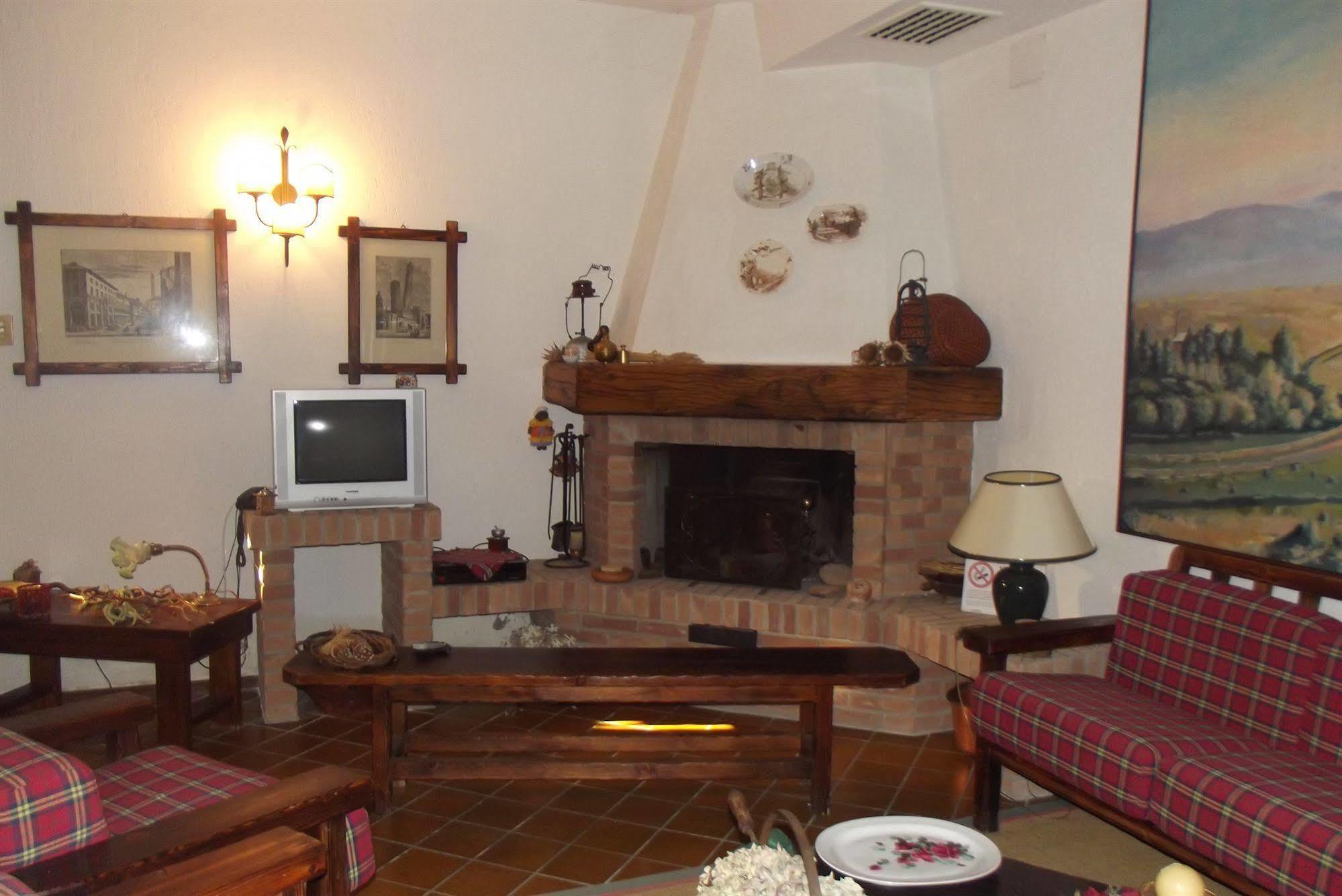 Albergo Sapori Tole ภายนอก รูปภาพ